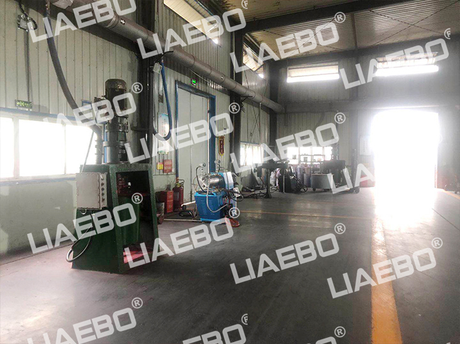 四川客戶(hù)防火涂料30L砂磨機(jī)安裝調(diào)試成功